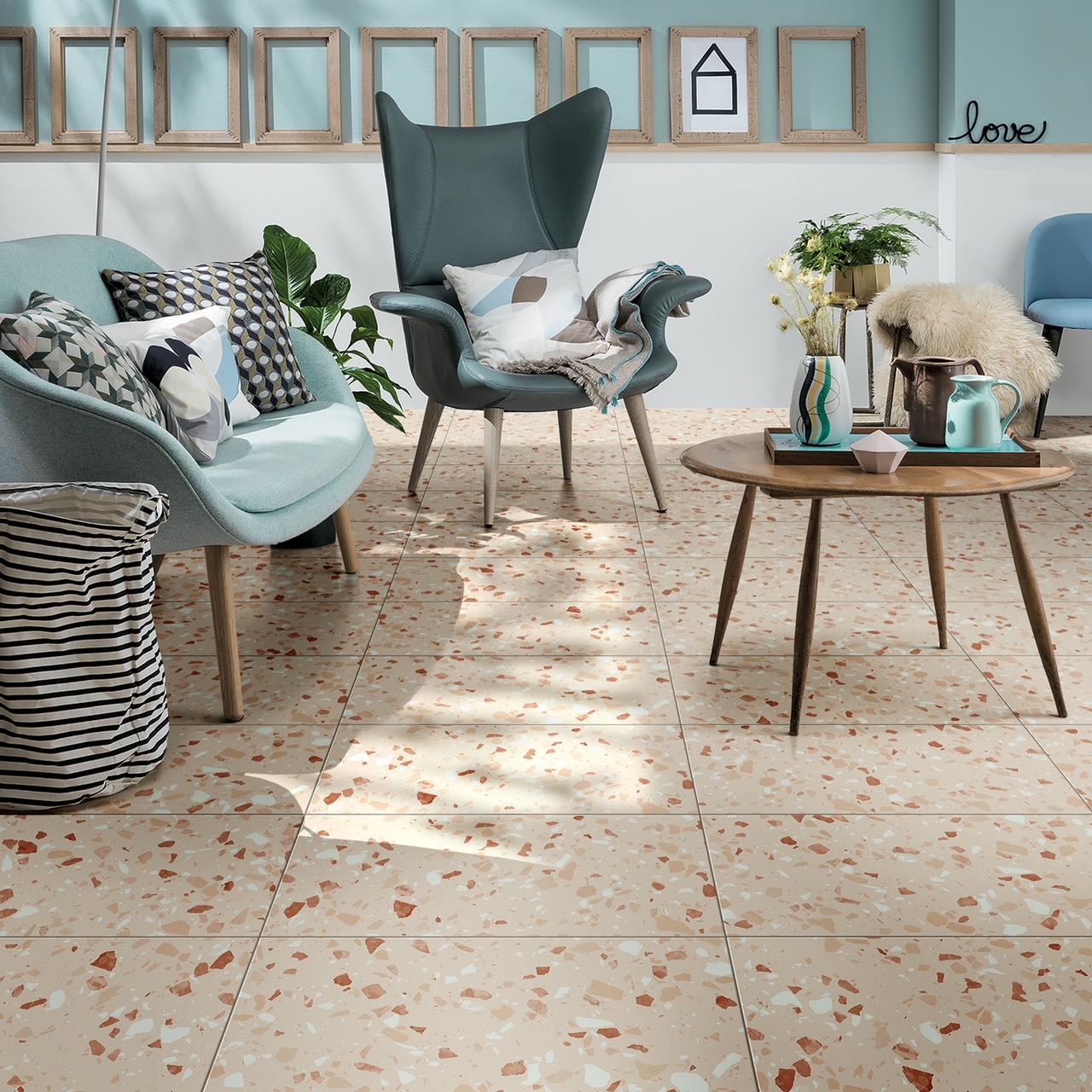 Mirage_Koru_Pag_13_Living_Aplle_KO01_20x120_ 010