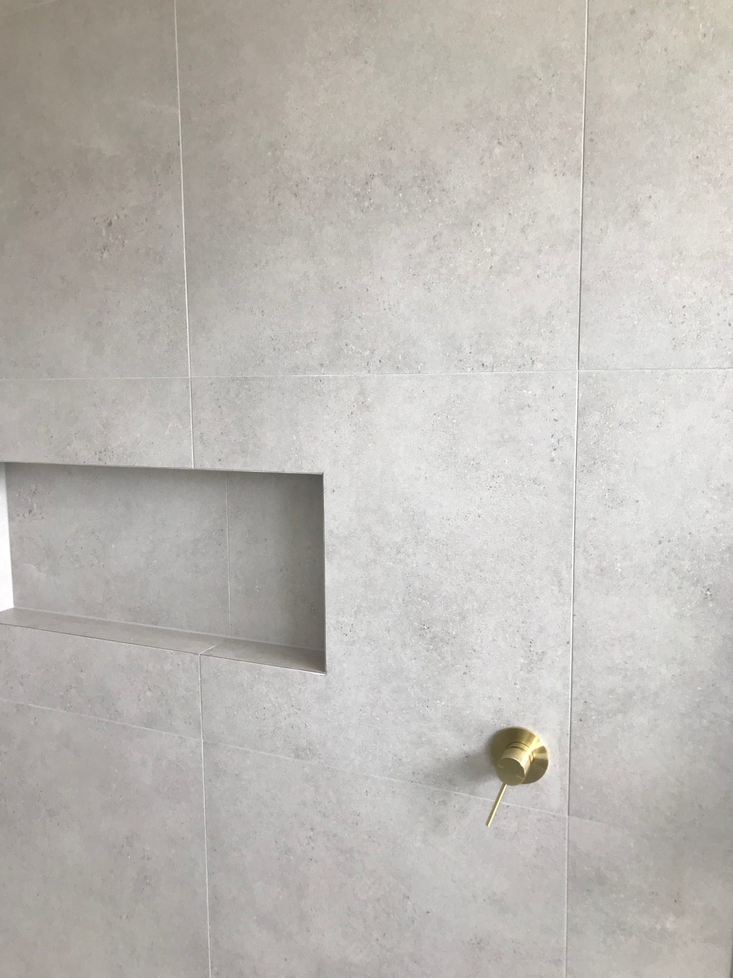 LA Aggregate Light Grey 1